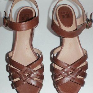 FRYE WEDGE SANDAL BROWN LEATHER 9M